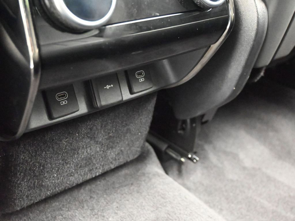 Used 2024 Land Rover Range Rover Sport Dynamic SE image 35