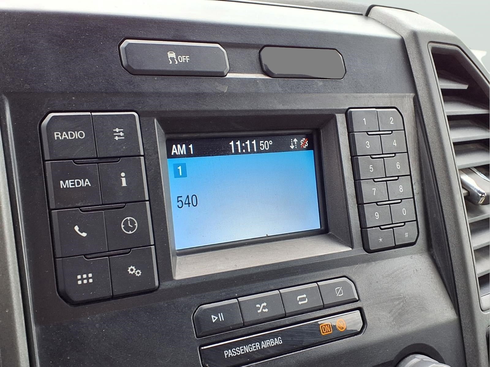 Used 2022 Ford F550 Luxury RWD image 18