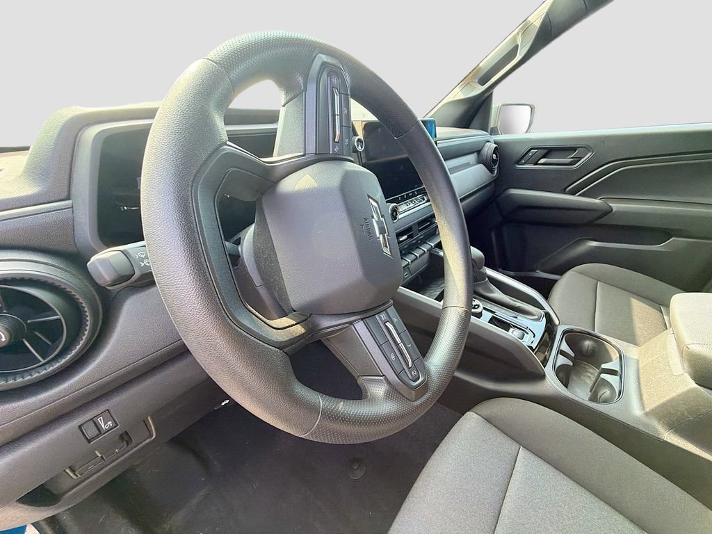 Used 2024 Chevrolet Colorado Trail Boss w/ Advanced Trailering Package AWD/4WD image 10