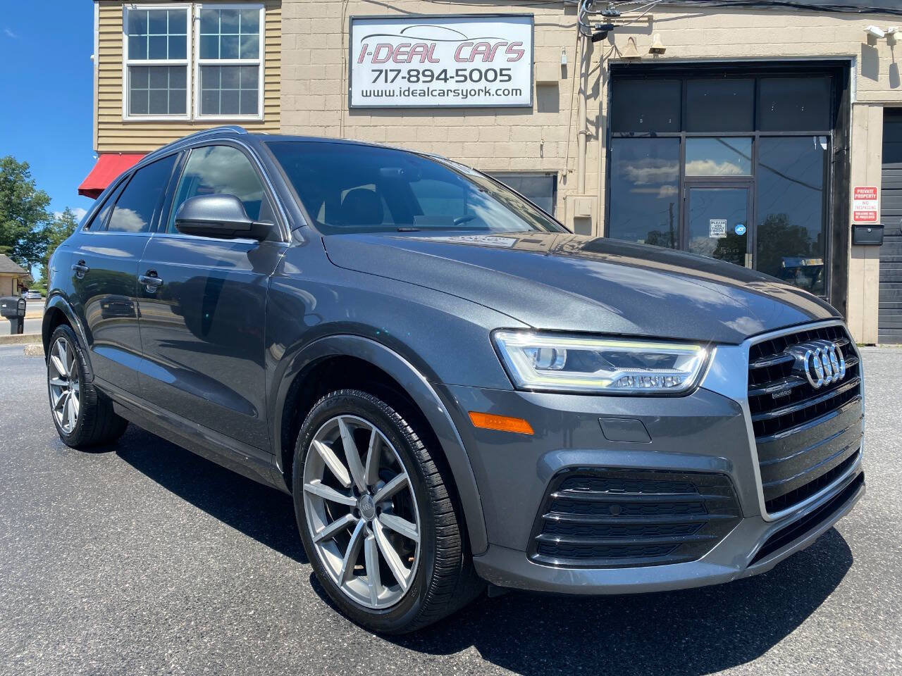 Used 2018 Audi Q3 2.0T Premium Plus w/ Premium Plus Package AWD/4WD image 1