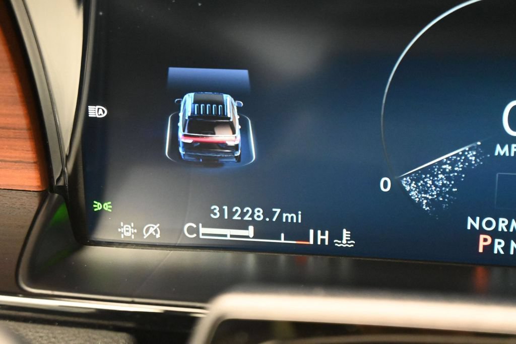 Used 2023 Lincoln Navigator Reserve AWD/4WD image 19
