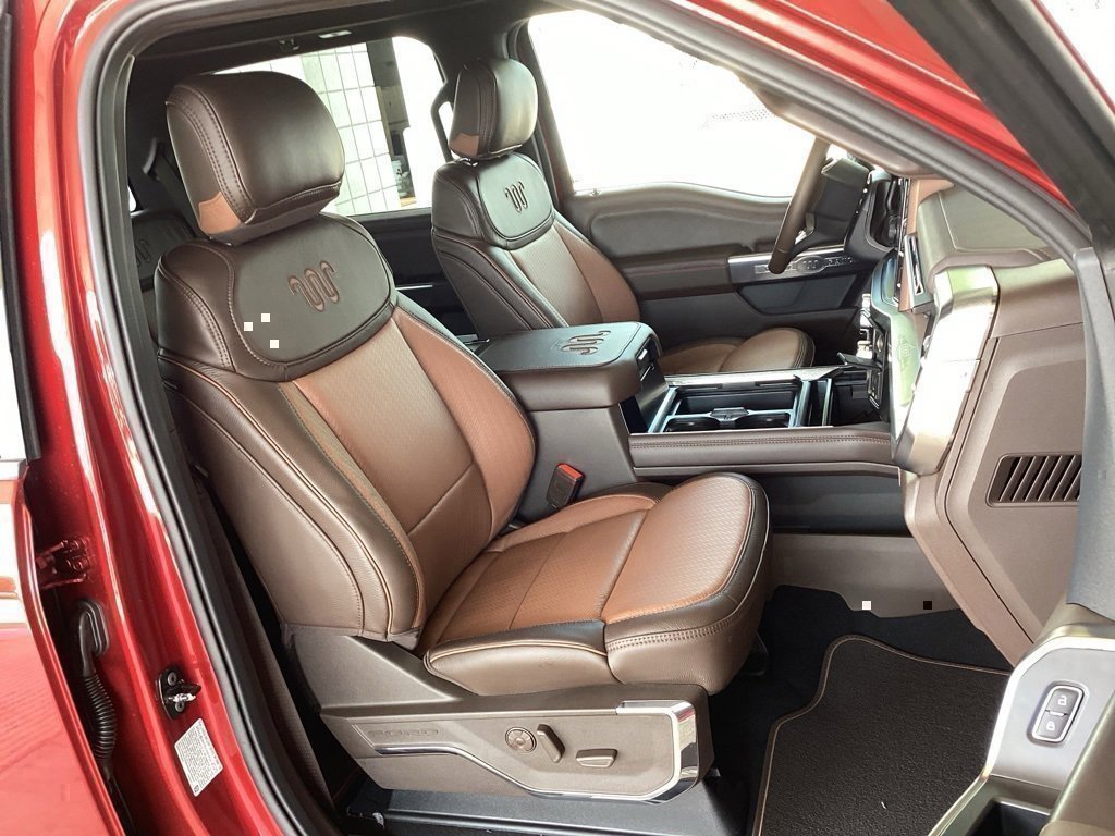 New 2026 Ford F250 King Ranch w/ Chrome Package image 32