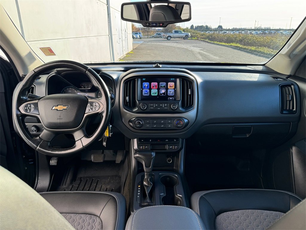 Used 2017 Chevrolet Colorado Z71 w/ Z71 Midnight Edition image 12