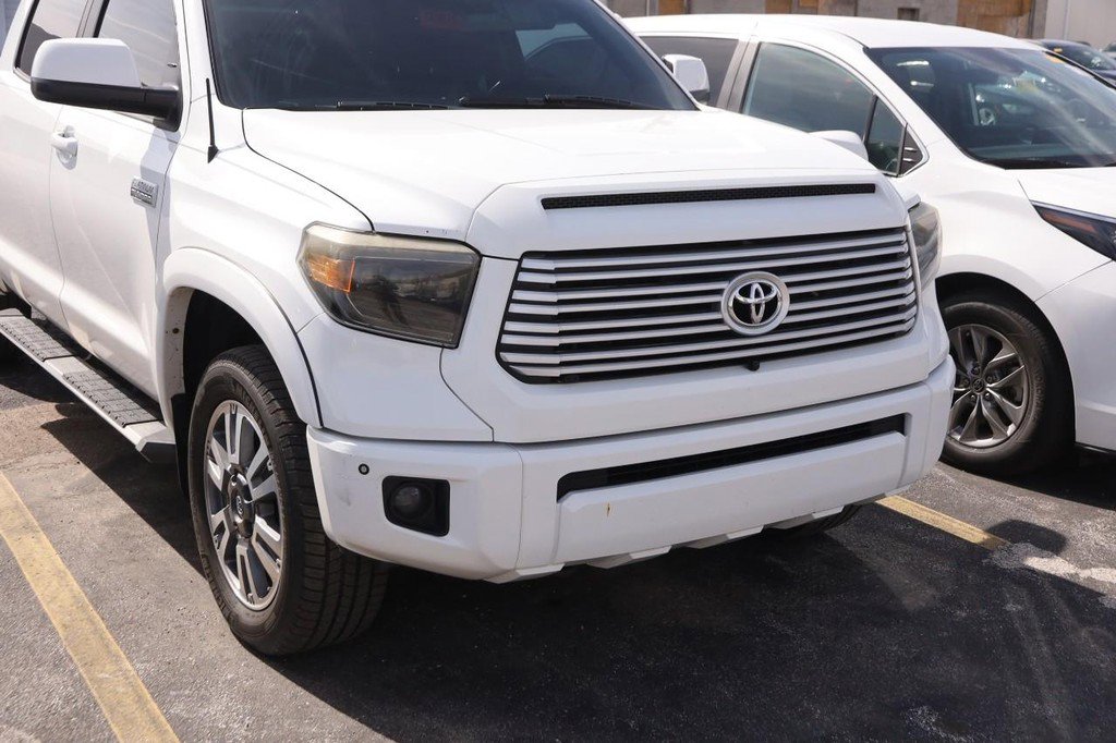 Used 2017 Toyota Tundra Platinum AWD/4WD image 2