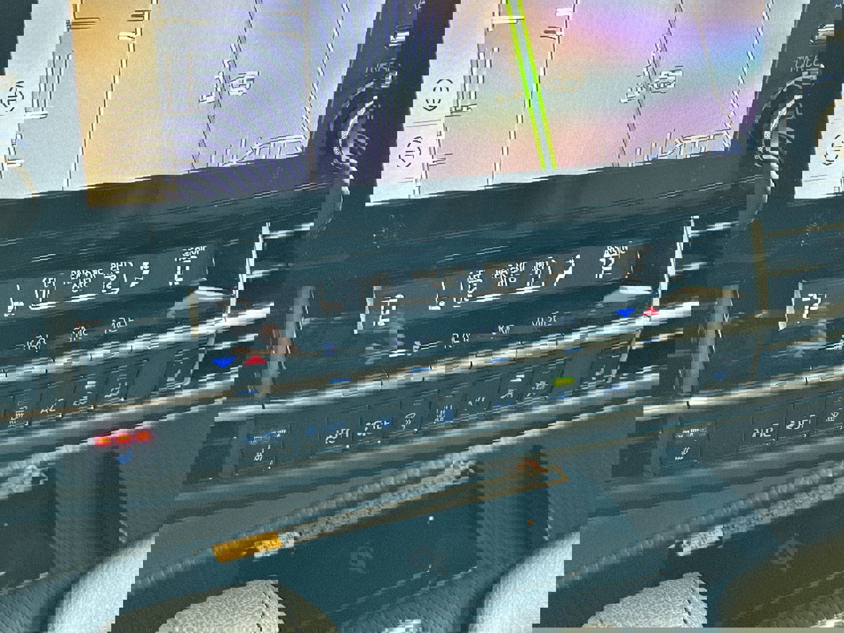 Used 2024 Toyota Sienna XSE w/ XSE Plus Package image 19