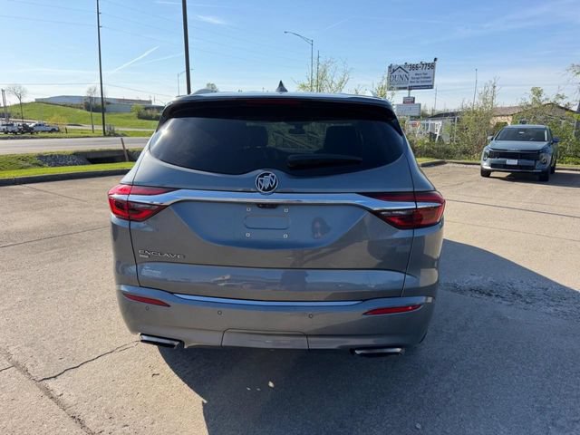 Used 2021 Buick Enclave Avenir w/ Avenir Technology Package AWD/4WD image 3