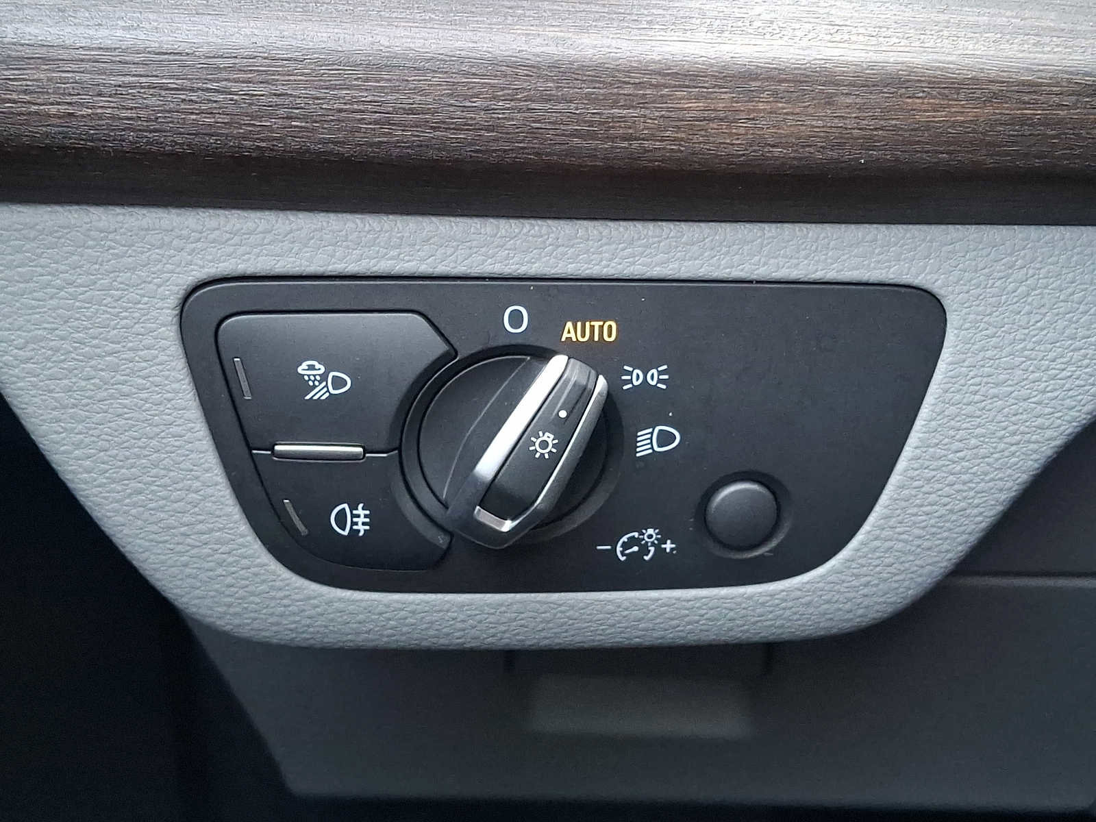 Used 2021 Audi Q5 2.0T Premium Plus image 24