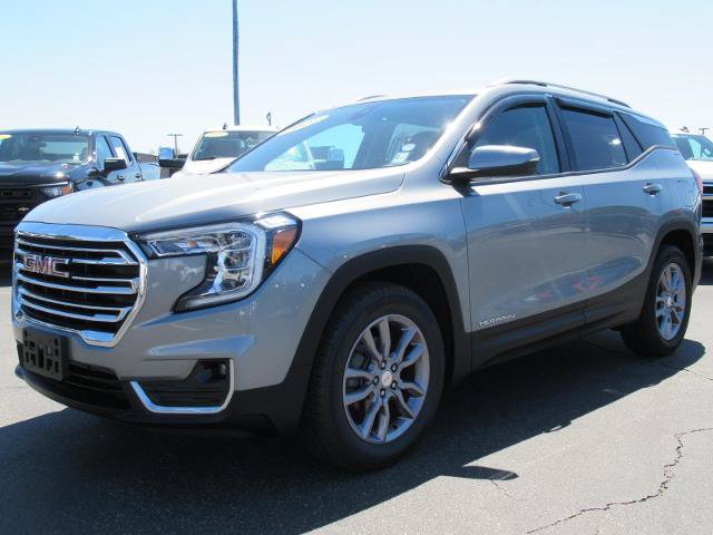 Used 2023 GMC Terrain SLT AWD/4WD image 1