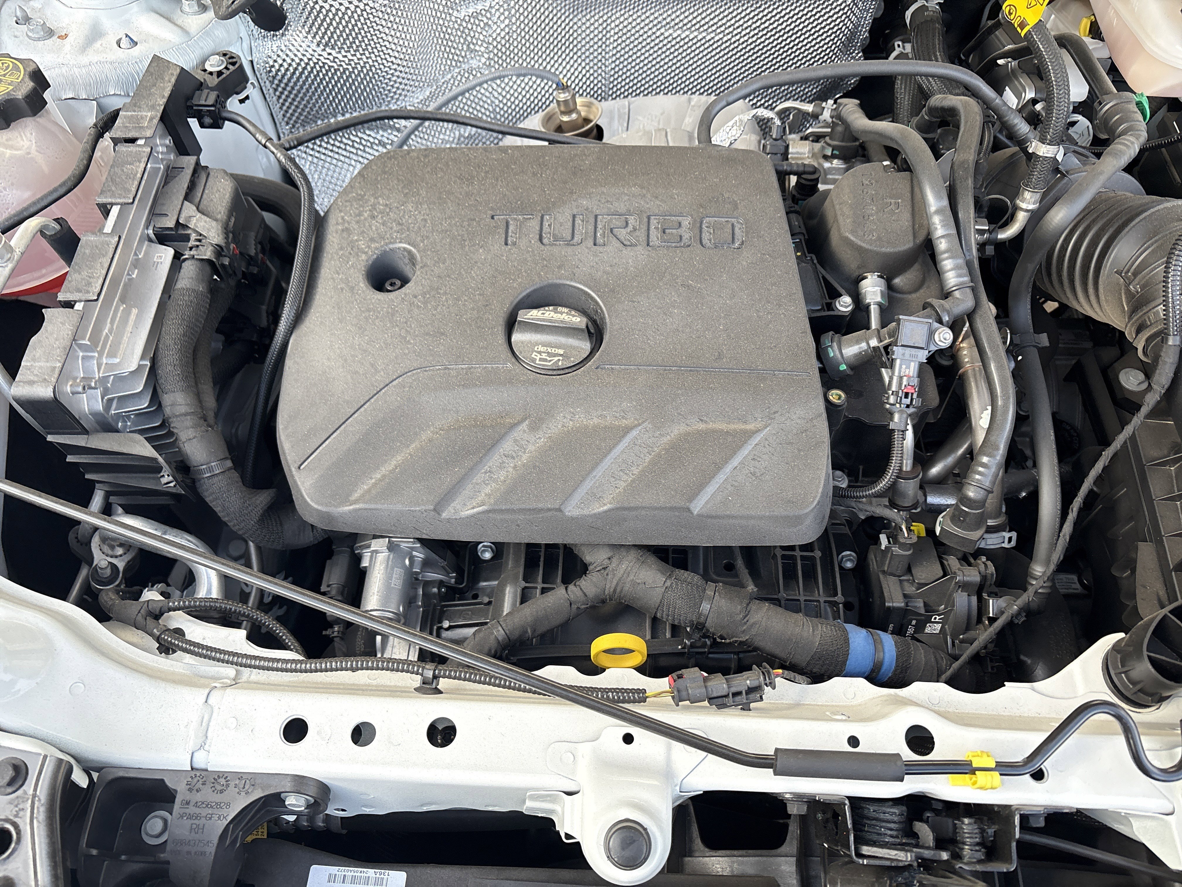 Used 2025 Buick Encore GX Sport Touring w/ Comfort Package image 32