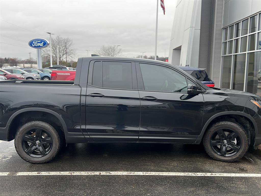 Used 2023 Honda Ridgeline Black Edition image 3