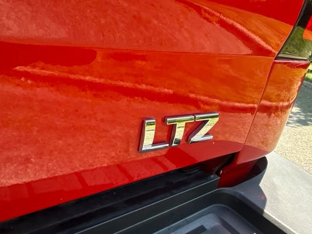 Used 2019 Chevrolet Silverado 2500 LTZ w/ LTZ Plus Package AWD/4WD image 10