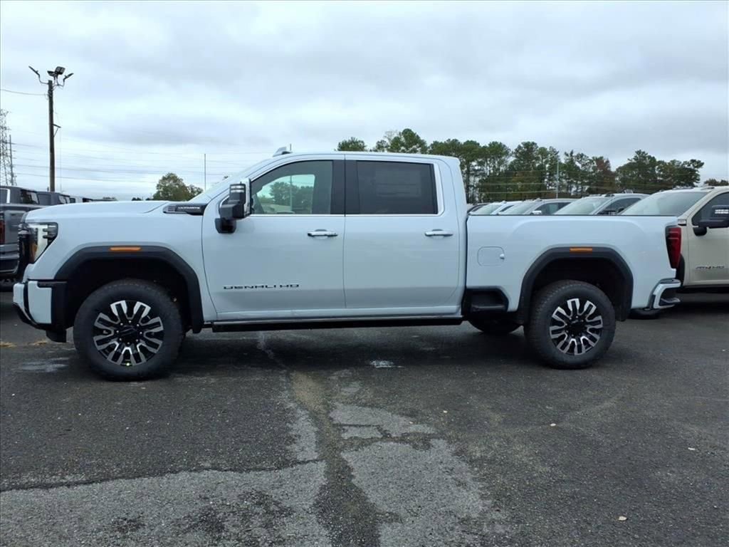 New 2026 GMC Sierra 2500 Denali Ultimate w/ Max Trailering Package image 4