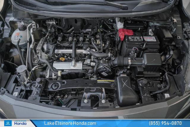 Used 2024 Nissan Versa SR FWD image 31