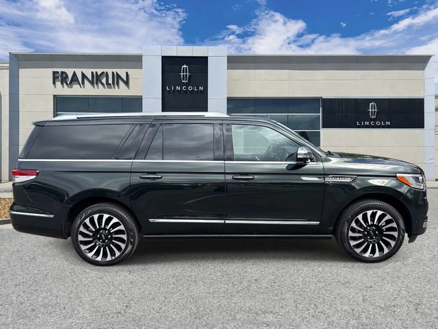 Certified 2024 Lincoln Navigator L Black Label AWD/4WD image 8