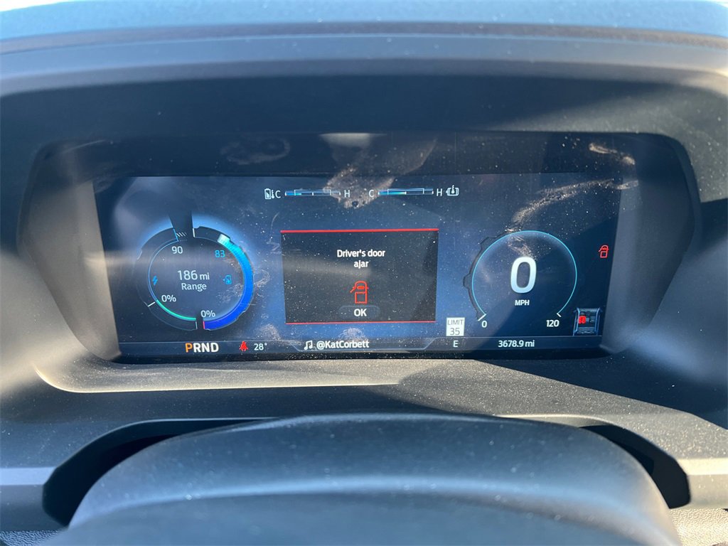 Used 2025 Ford F150 Lightning Flash image 15