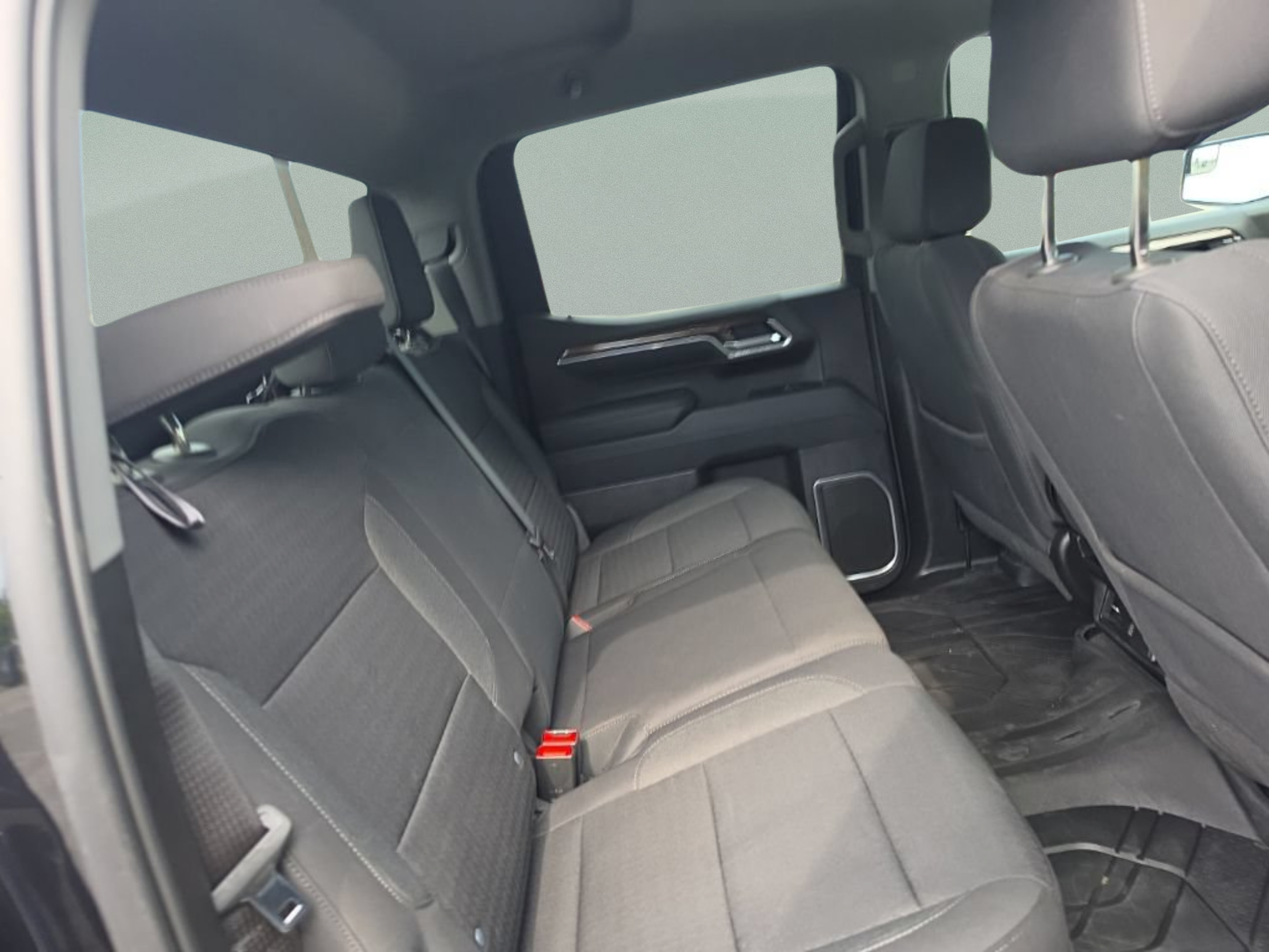 Used 2023 Chevrolet Silverado 1500 LT RWD image 25