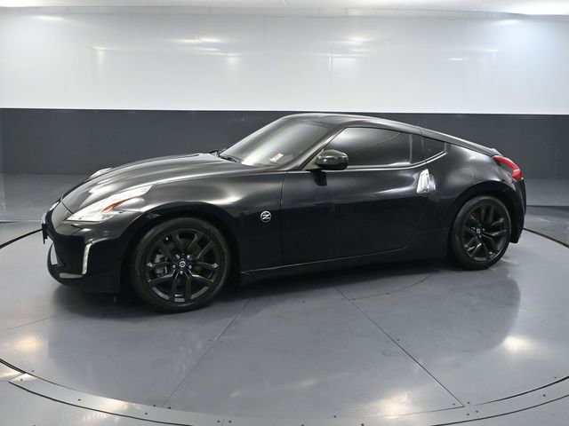 Used 2016 Nissan 370Z Coupe image 10