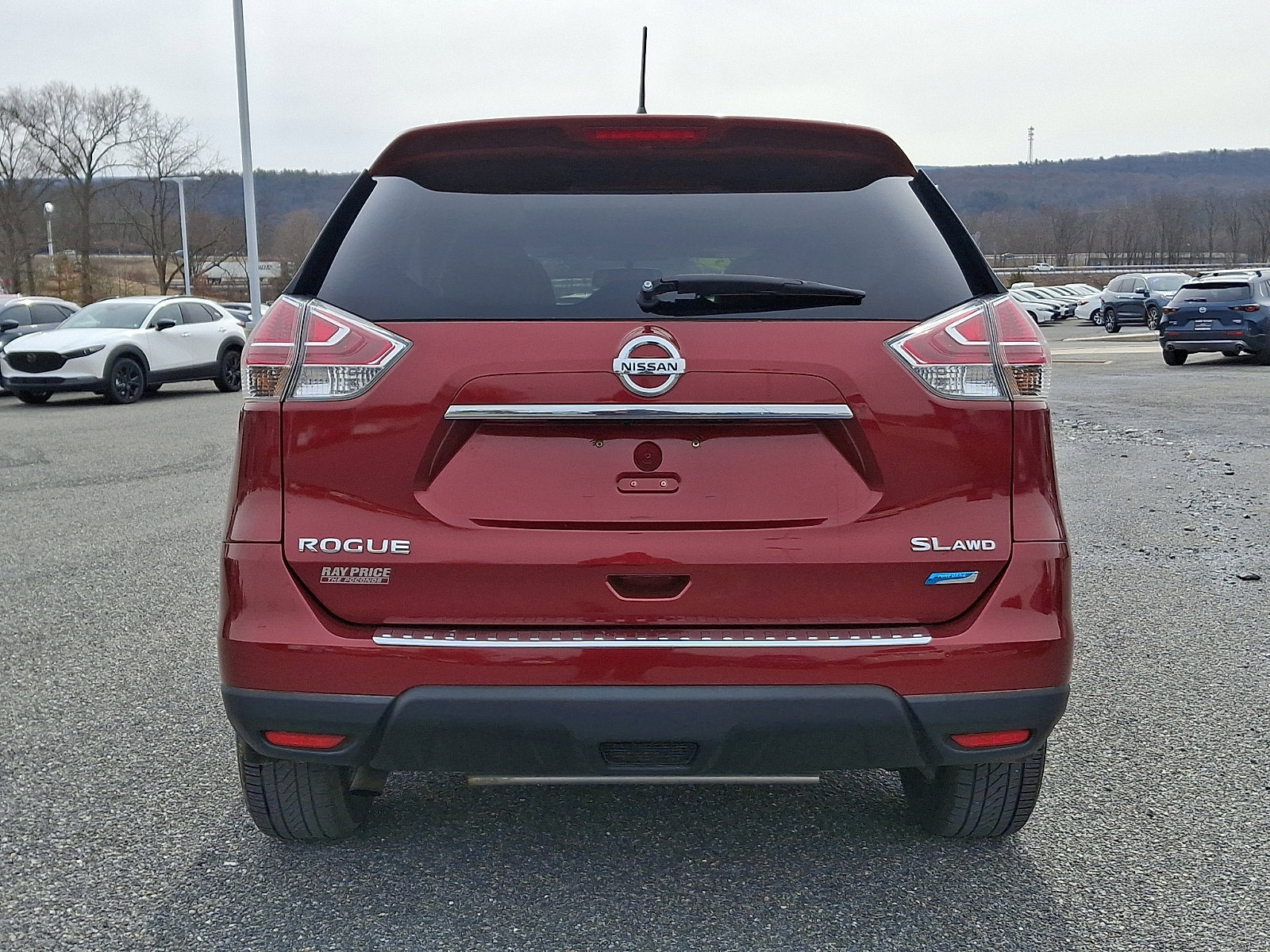 Used 2015 Nissan Rogue SL image 5