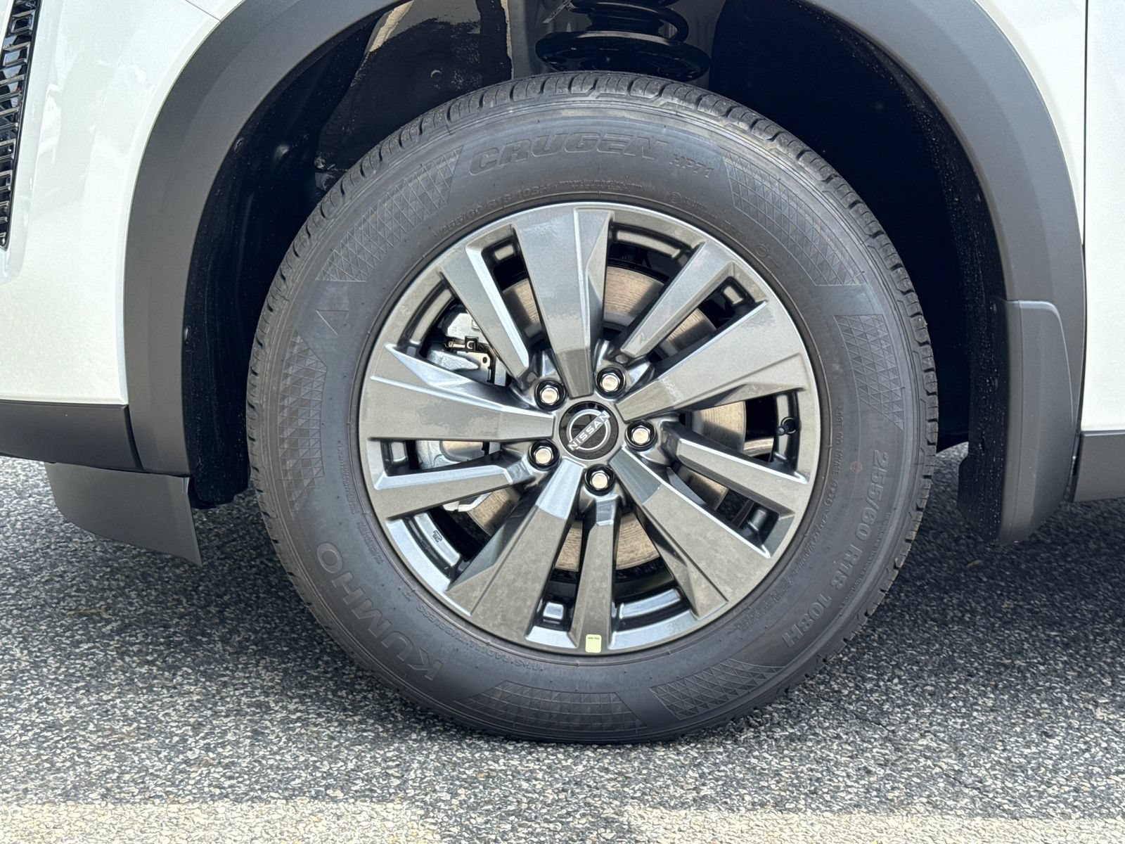 New 2026 Nissan Pathfinder SV w/ SV Premium Package FWD image 27