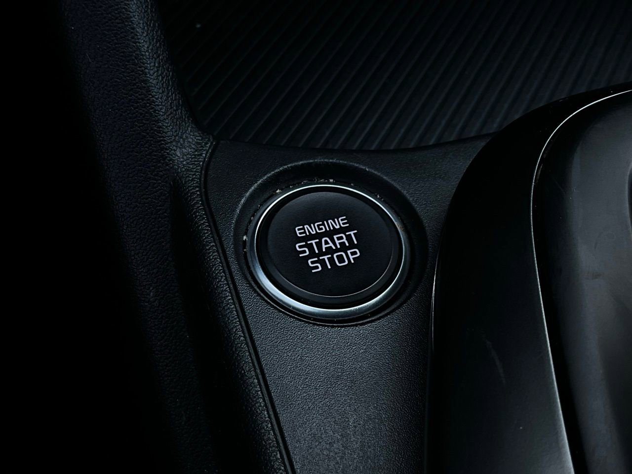 Used 2025 Kia K4 LXS image 25