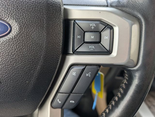 Used 2017 Ford F350 Lariat w/ Chrome Package image 17