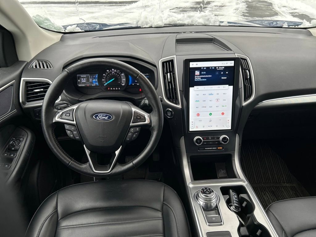 Used 2022 Ford Edge SEL w/ Convenience Package image 16