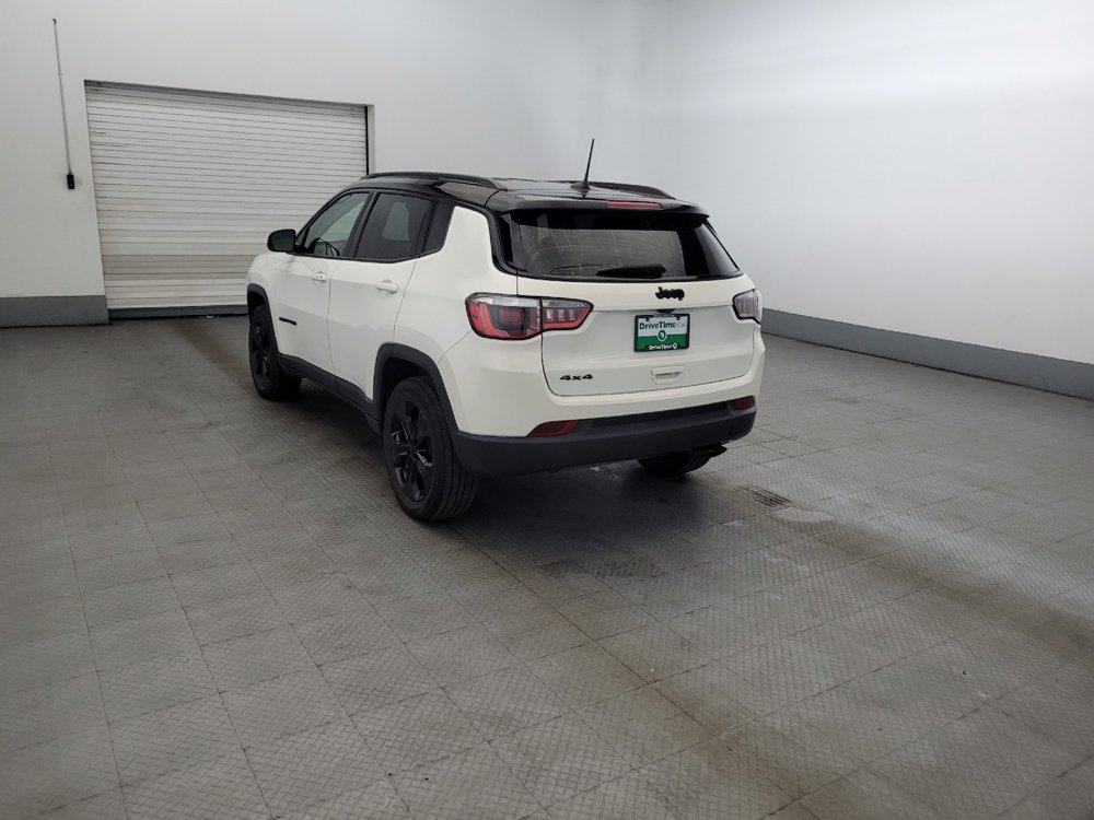 Used 2019 Jeep Compass Latitude AWD/4WD image 5