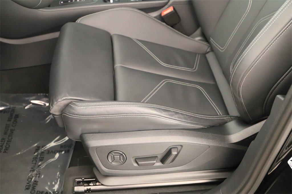 Certified 2025 Audi Q3 2.0T Premium w/ Convenience Package image 25