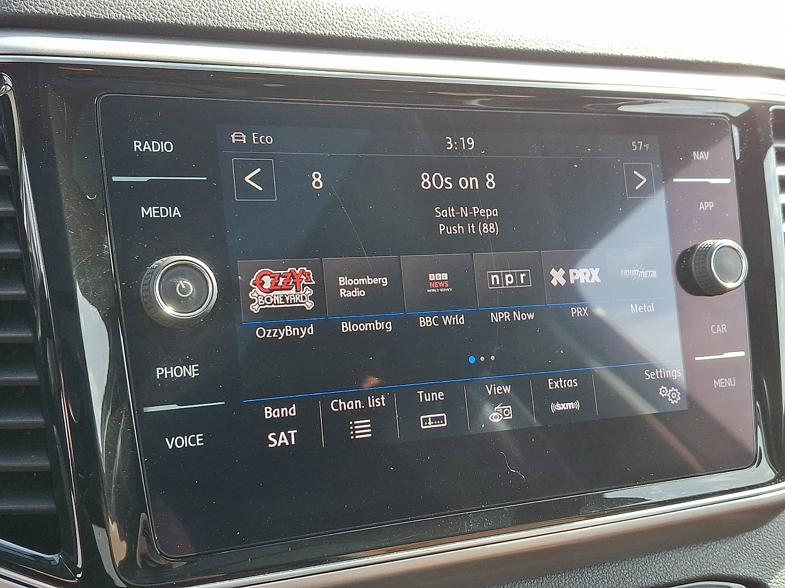 Used 2018 Volkswagen Atlas SEL Premium image 21