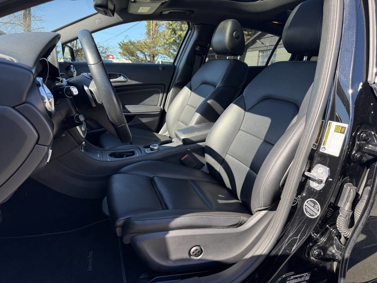 Used 2019 Mercedes-Benz GLA 250 image 9