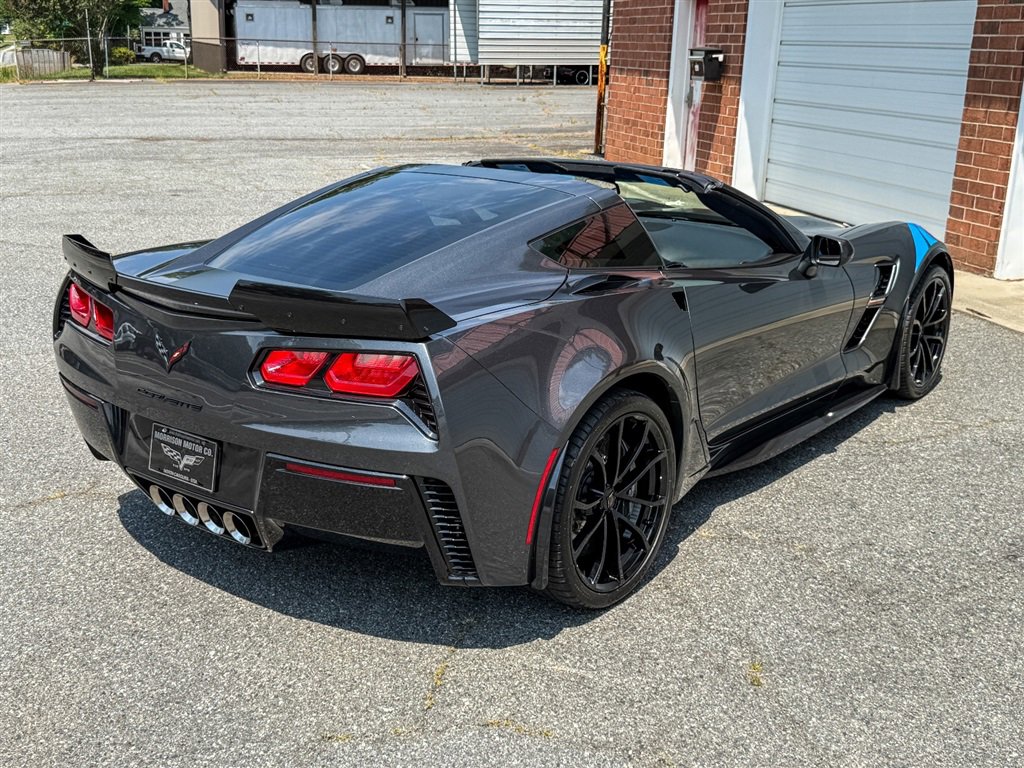 Used 2017 Chevrolet Corvette Grand Sport RWD image 40
