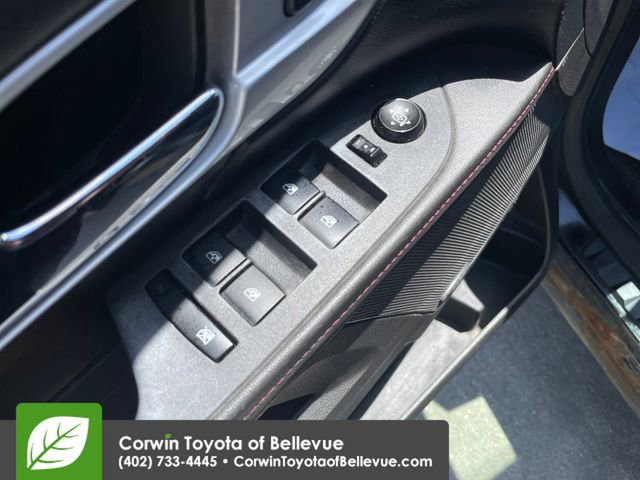 Used 2013 GMC Terrain SLE w/ Cargo Package AWD/4WD image 19