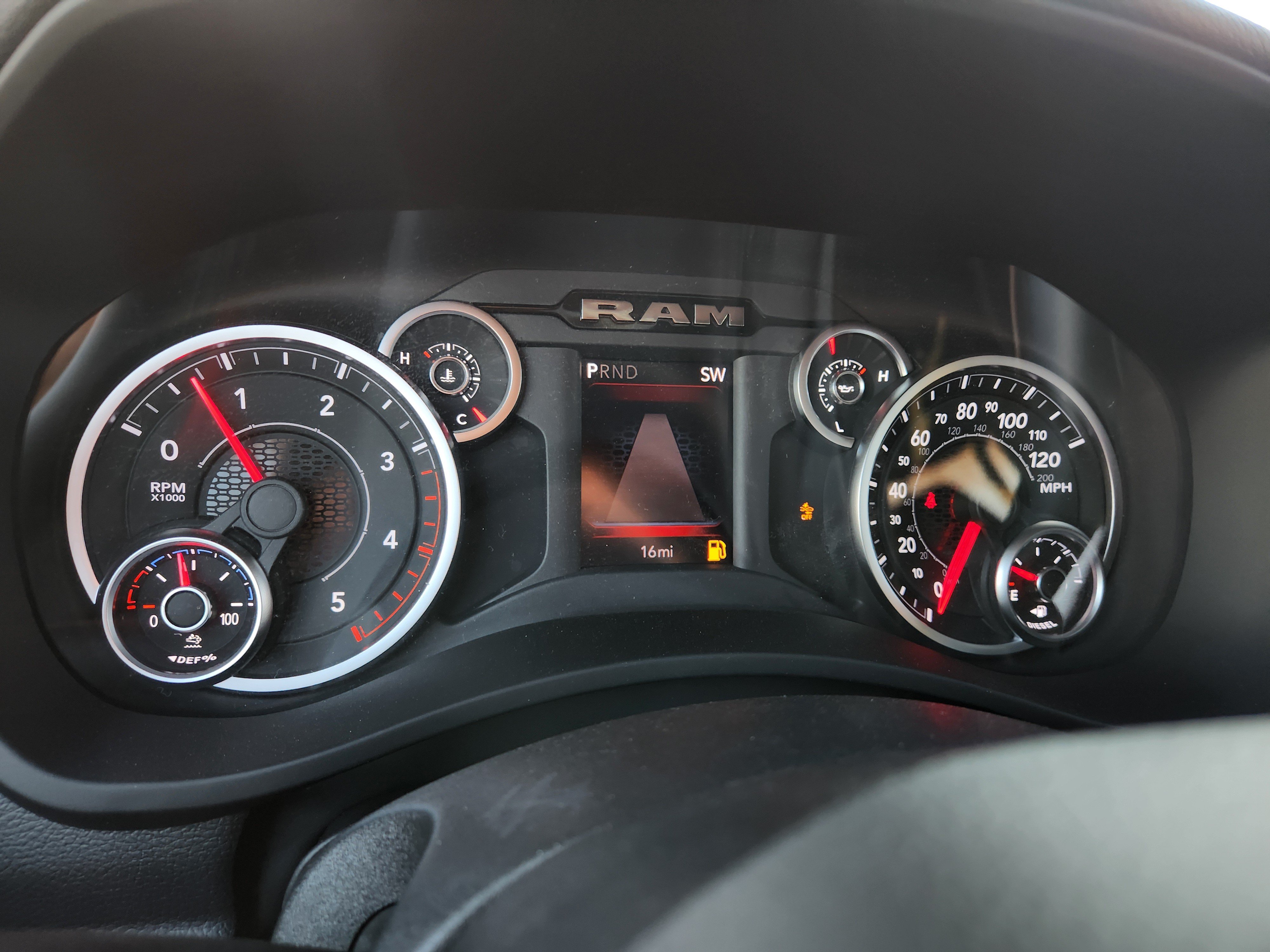 New 2026 RAM 2500 Big Horn AWD/4WD image 26