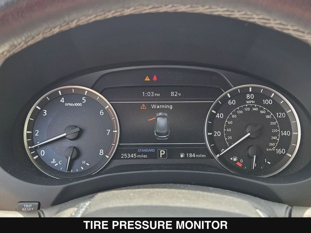 Used 2019 INFINITI QX50 Essential w/ Premium Heat Package image 13