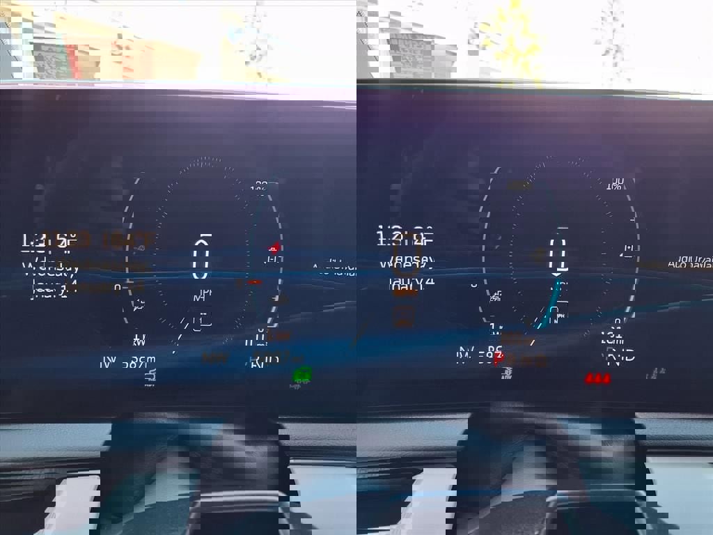 Used 2025 Cadillac Optiq Sport 1 image 31