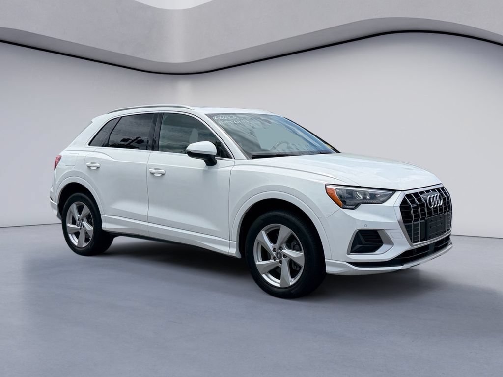 Used 2019 Audi Q3 2.0T Premium w/ Convenience Package AWD/4WD image 7