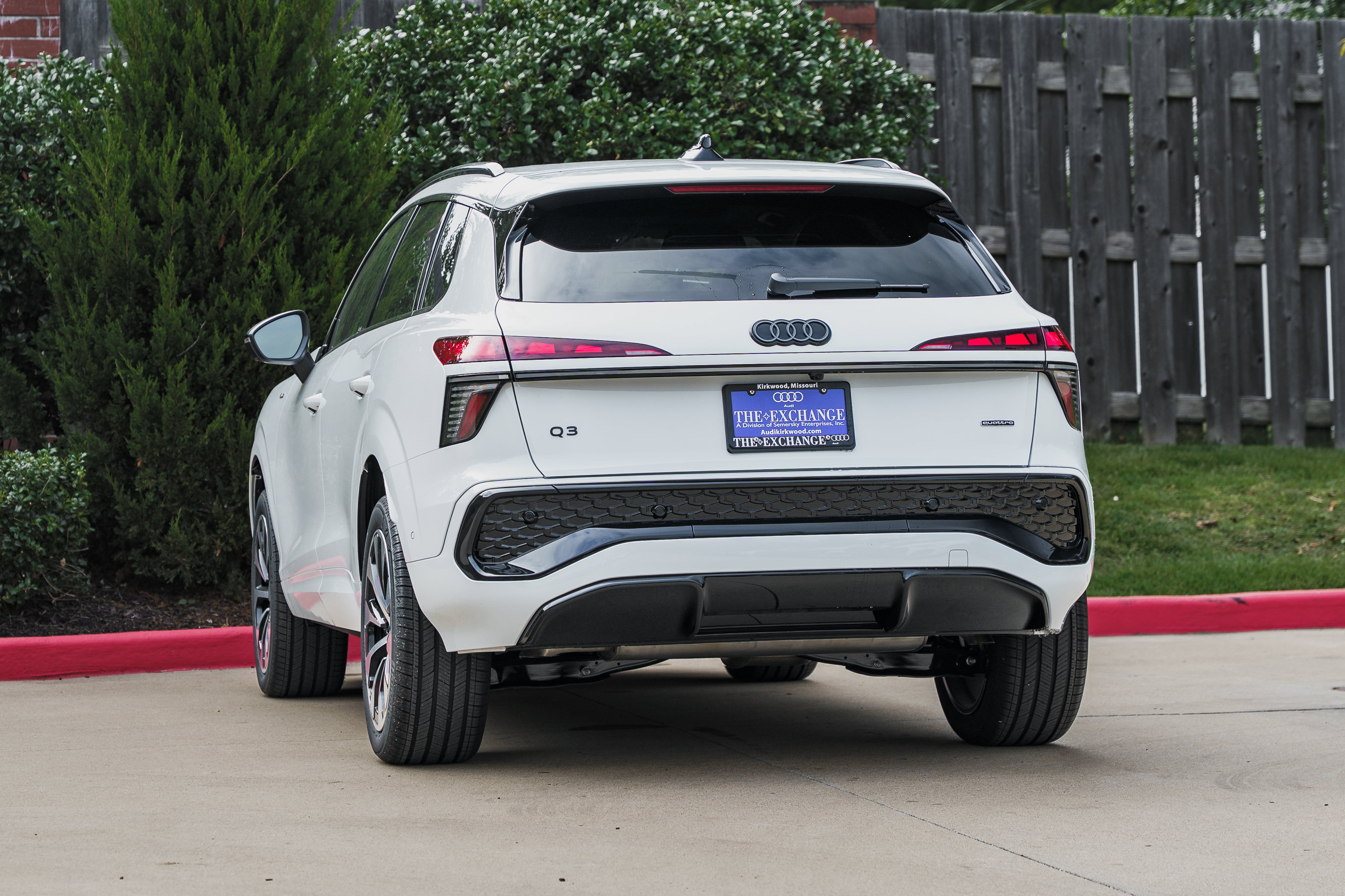 New 2026 Audi Q3 quattro 2.0T AWD/4WD image 4