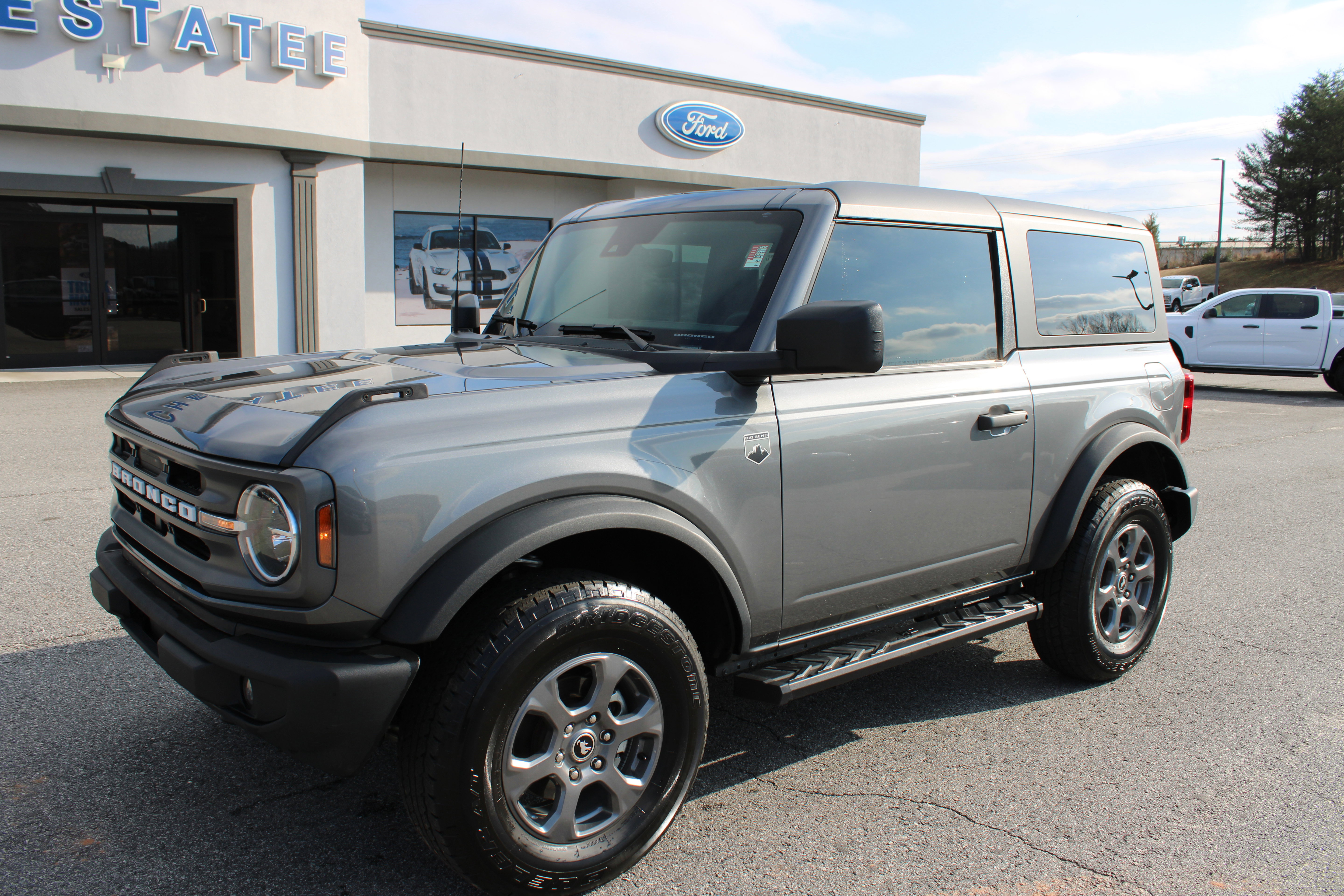 Used 2024 Ford Bronco Big Bend image 2