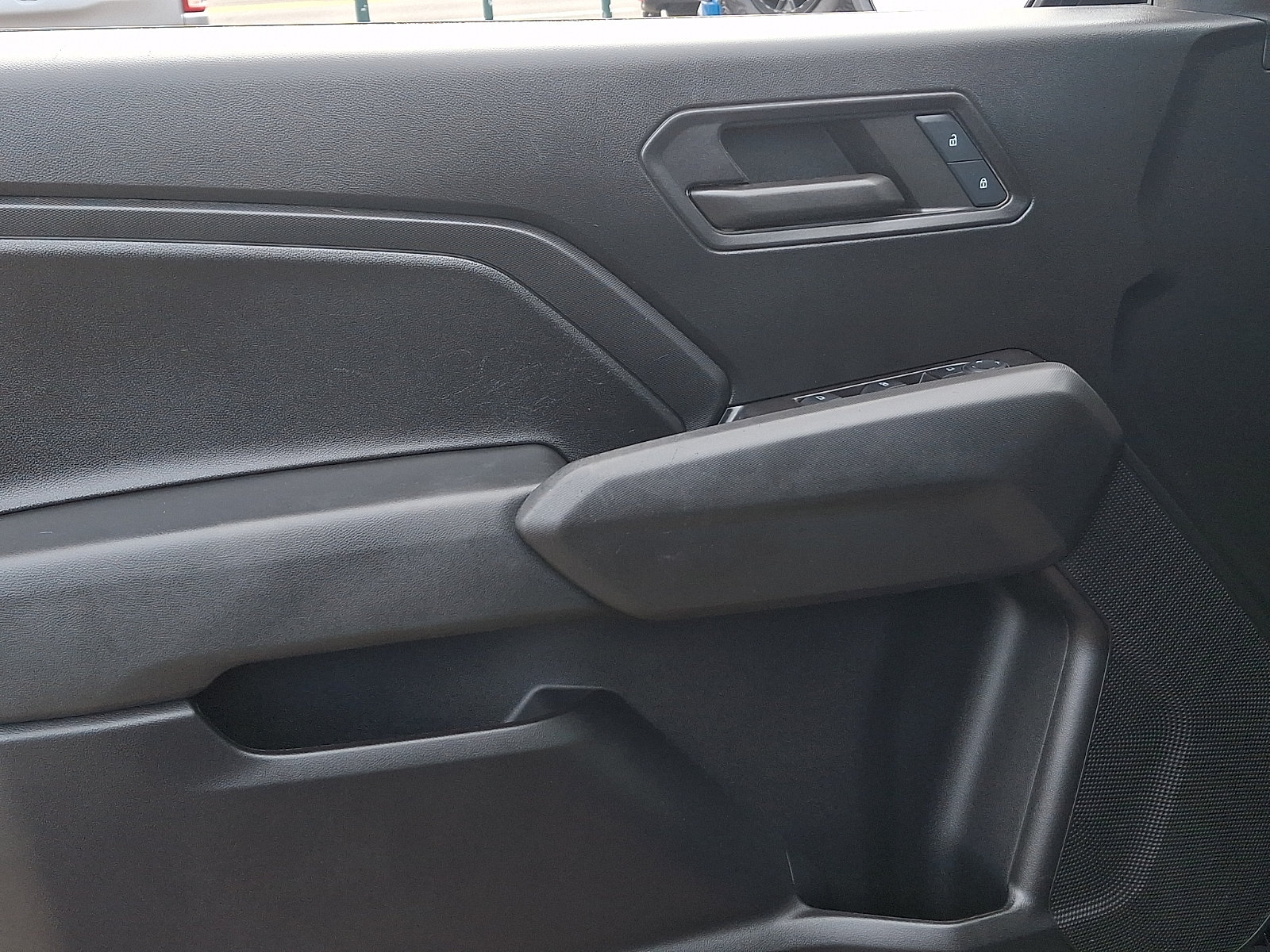Used 2024 Chevrolet Colorado Trail Boss w/ Advanced Trailering Package AWD/4WD image 12