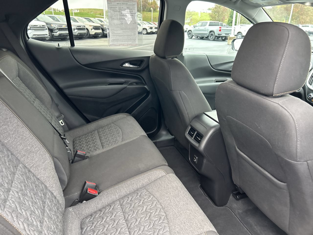 Used 2023 Chevrolet Equinox LT w/ Driver Convenience Package AWD/4WD image 18