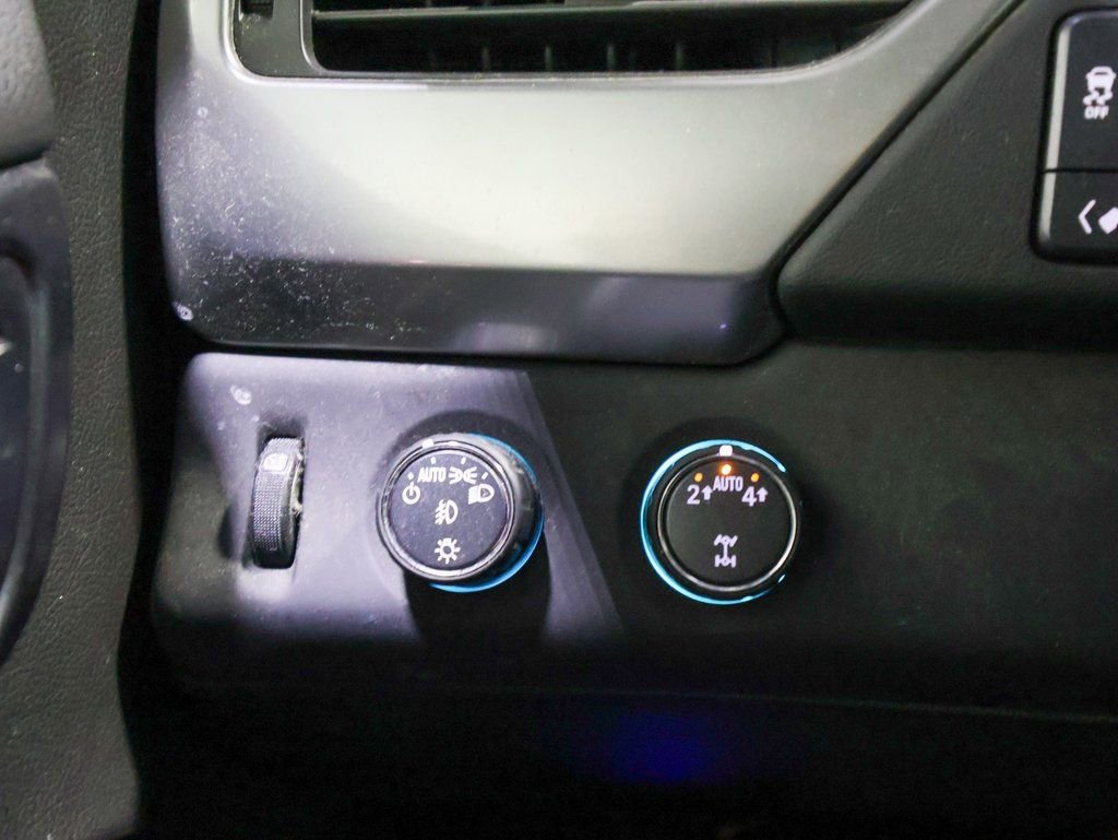 Used 2018 Chevrolet Tahoe Premier image 11