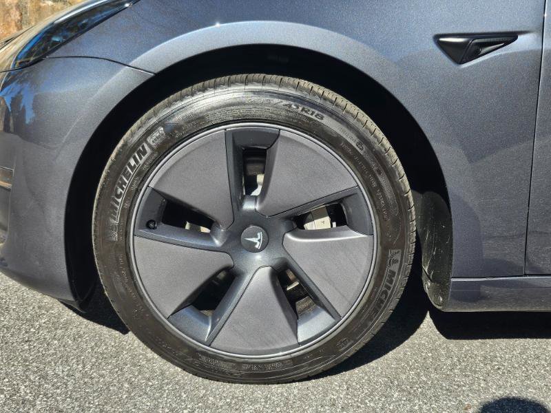 Used 2023 Tesla Model 3 Standard Range RWD image 15