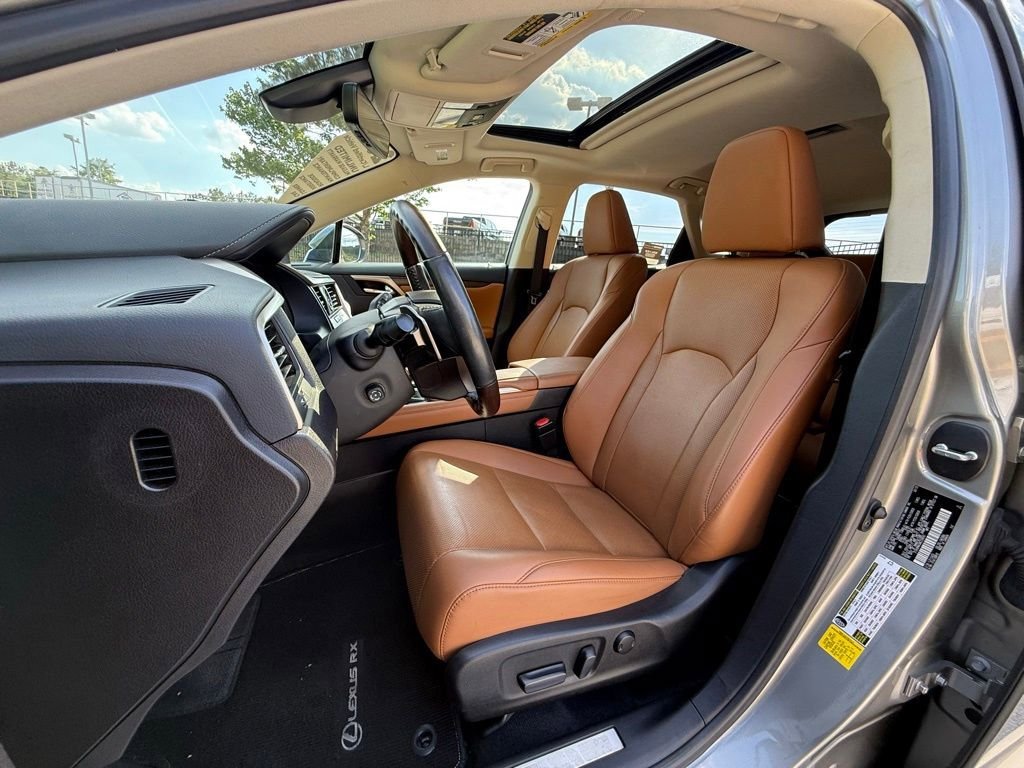 Certified 2022 Lexus RX 350 FWD w/ Premium Package image 22