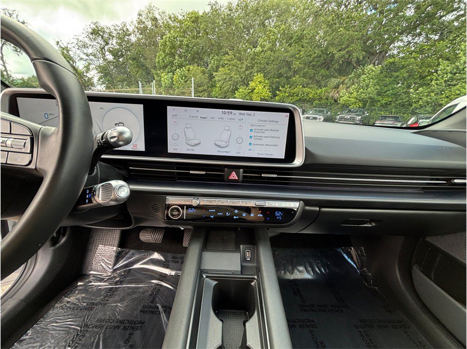 Used 2023 Hyundai Ioniq 6 SEL AWD image 11