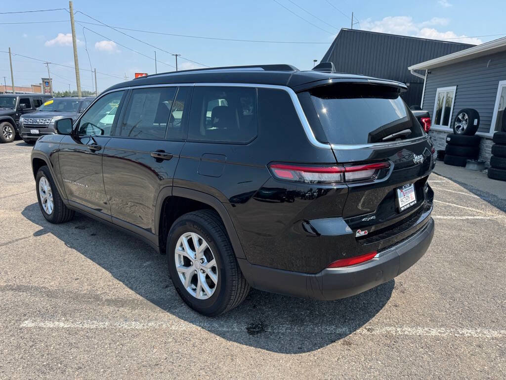 Used 2023 Jeep Grand Cherokee L Limited image 3