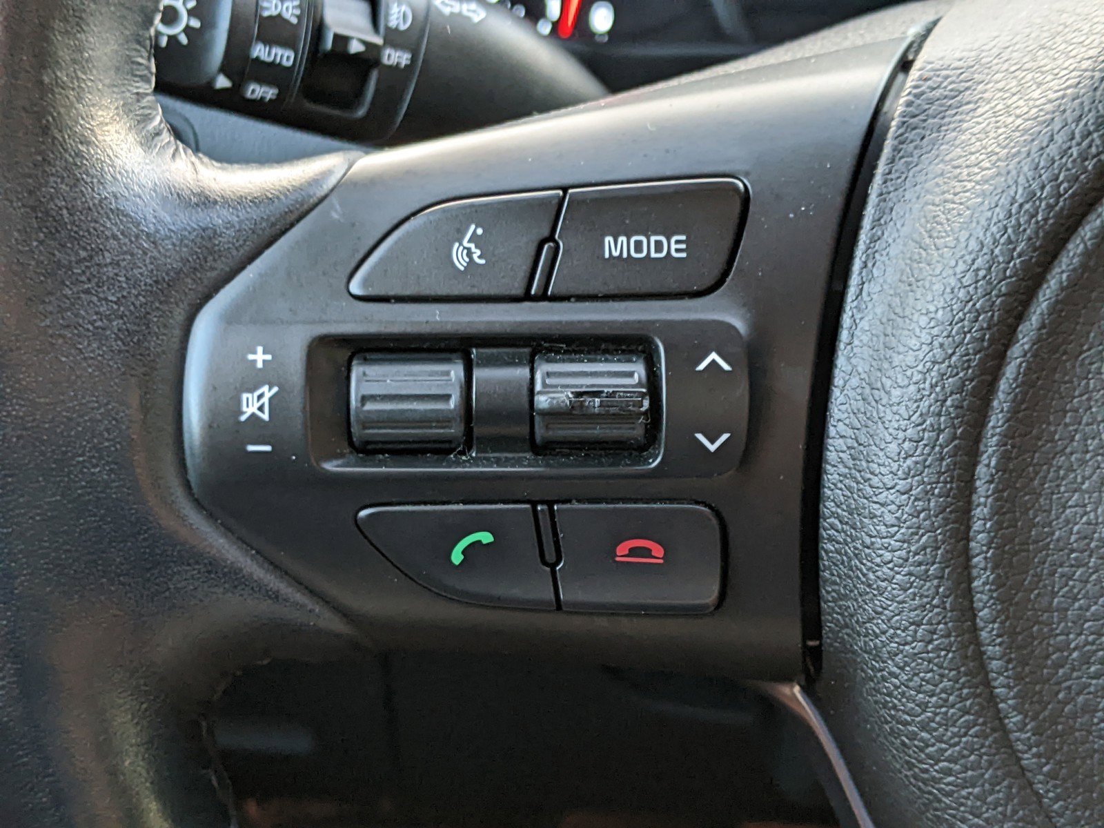 Used 2017 Kia Sorento SX image 24