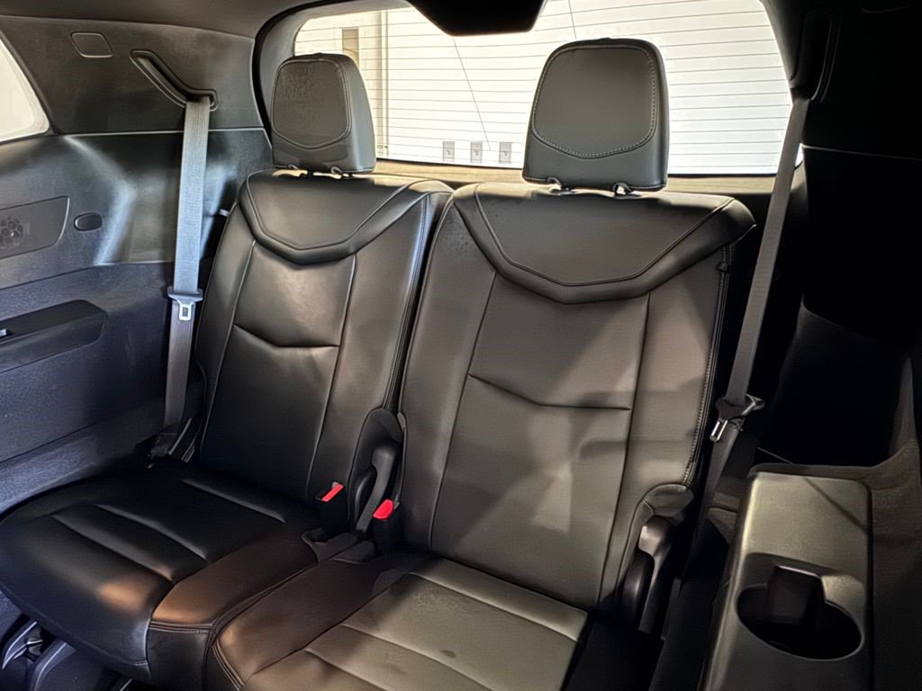 Certified 2025 Cadillac XT6 Sport AWD/4WD image 8
