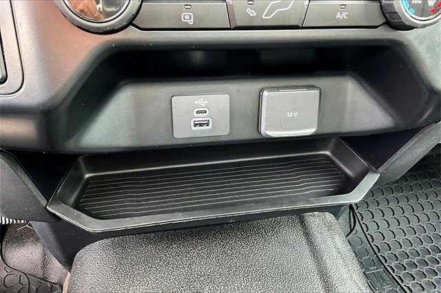 Used 2024 Ford F250 XL w/ Snow Plow/Camper Package image 19