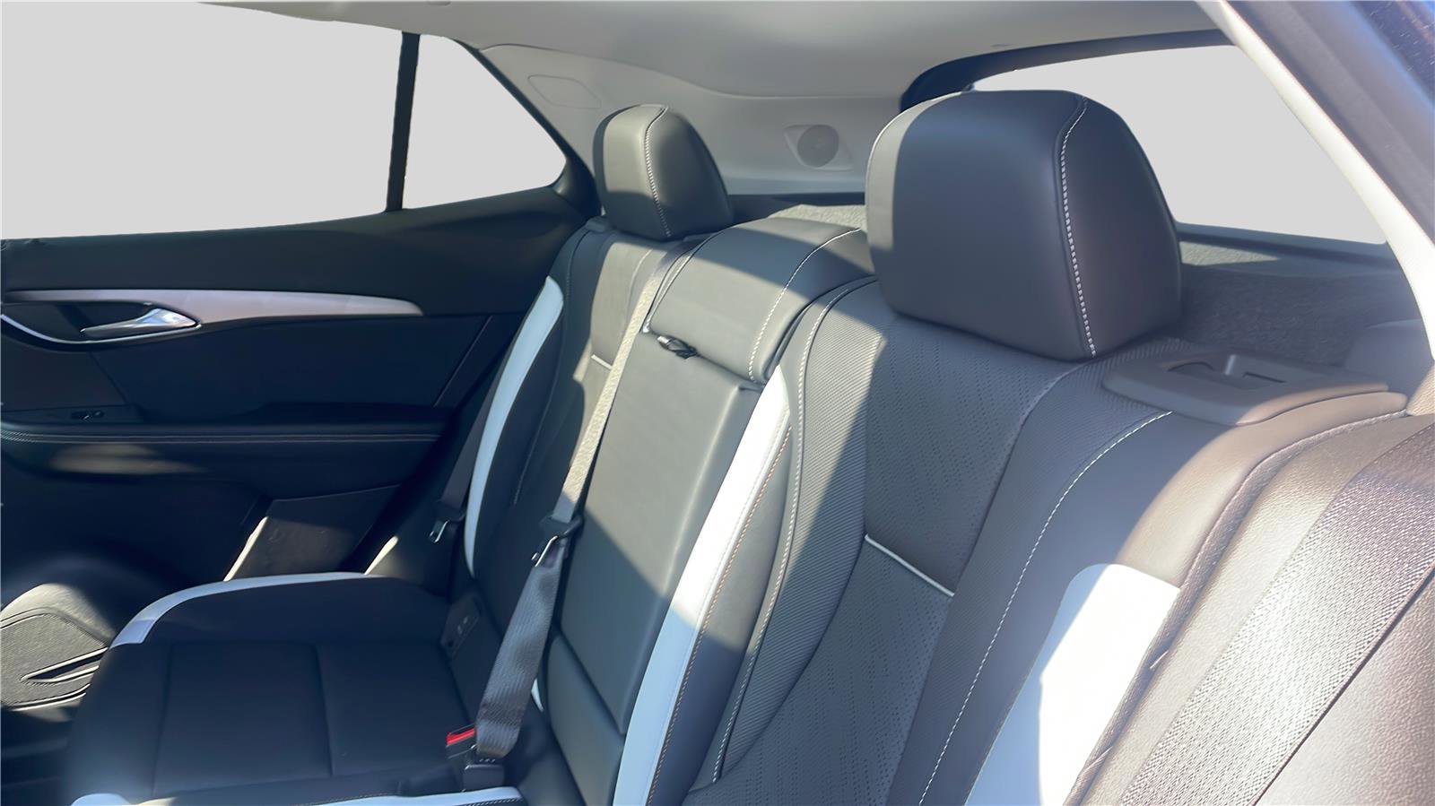 New 2026 Buick Envision Sport Touring image 18