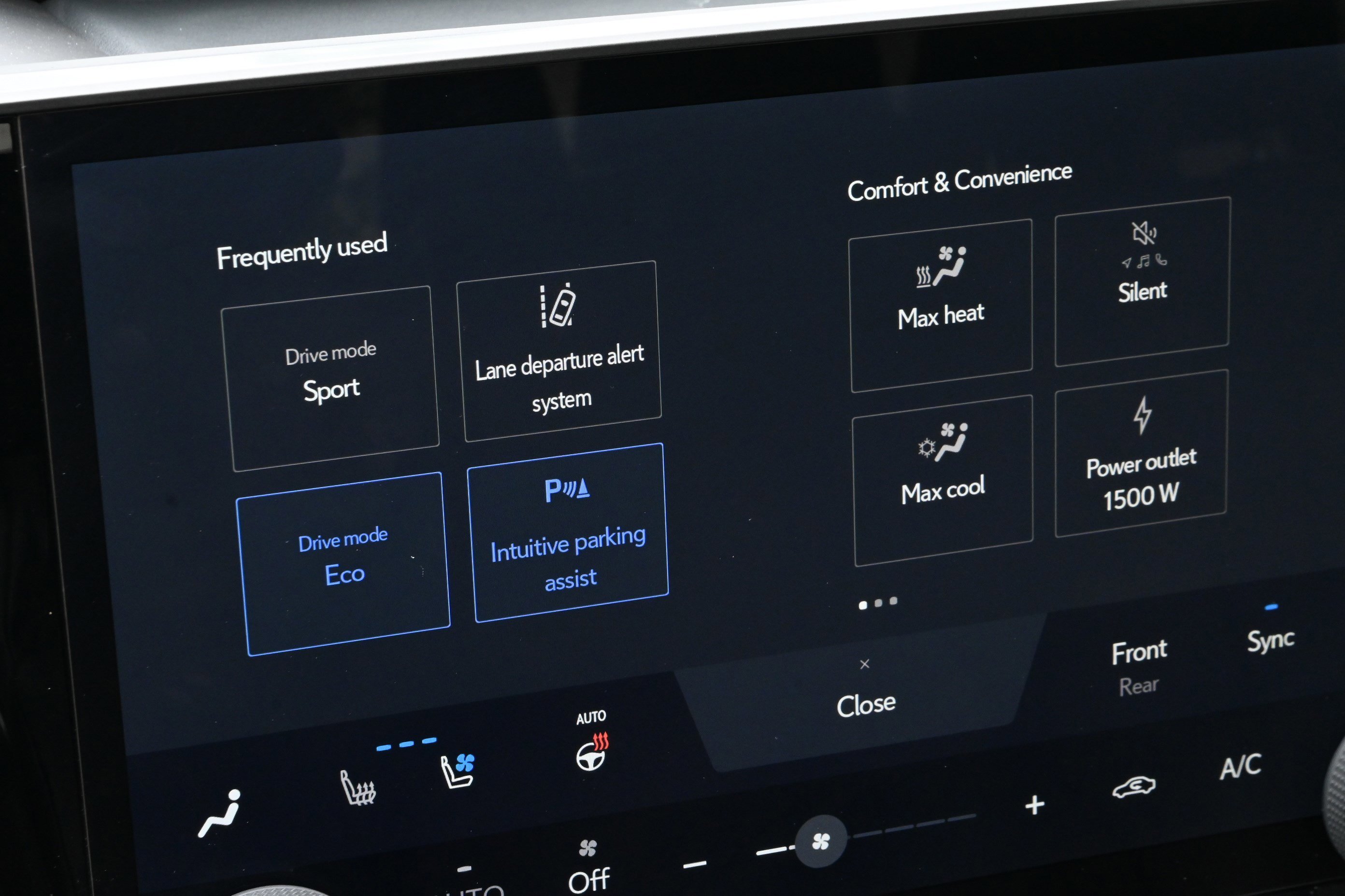 Used 2024 Lexus TX 500h AWD w/ Technology Package image 33